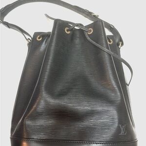 Louis Vuitton Epi Noe Bucket Bag